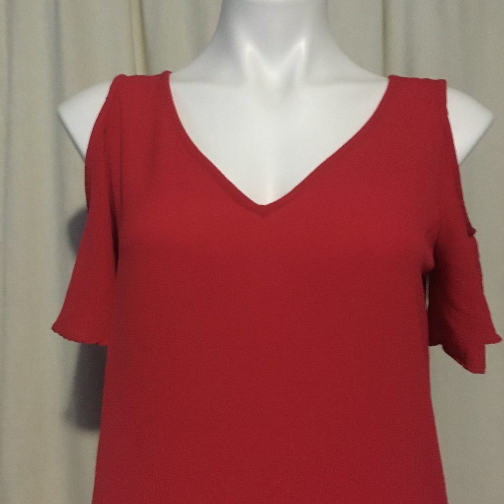 c & e Open Shoulder Blouse
